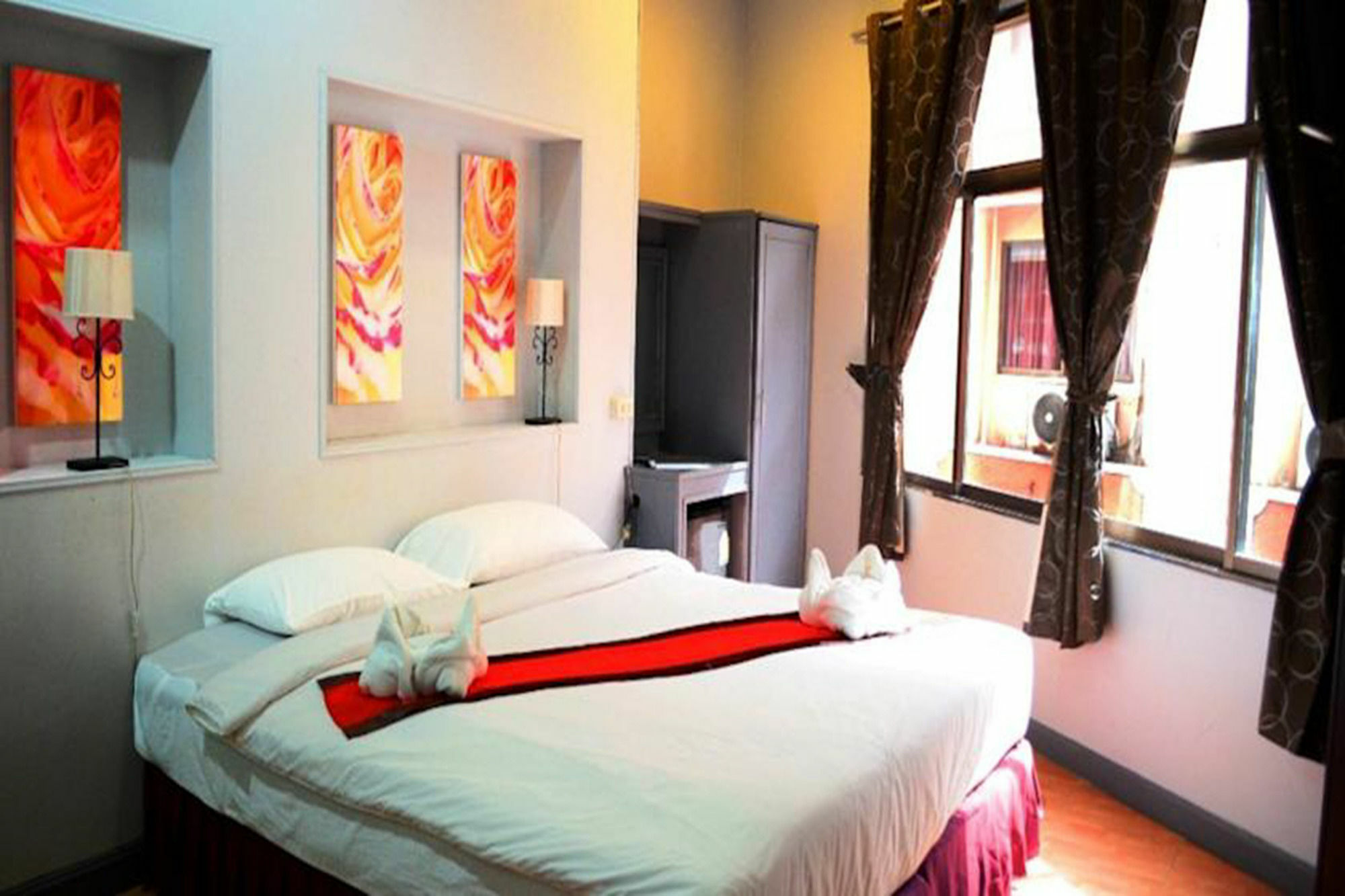 เบสต์ คอร์เนอร์ พัทยา Hotel Pattaya ภายนอก รูปภาพ